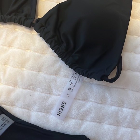 New 3 pack Halter Bikini Swimsuit With Cover Up size M - Picture 7 of 9